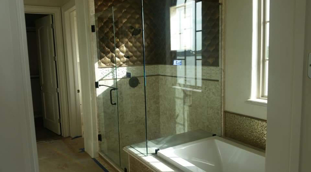 Vancouver Glass 28